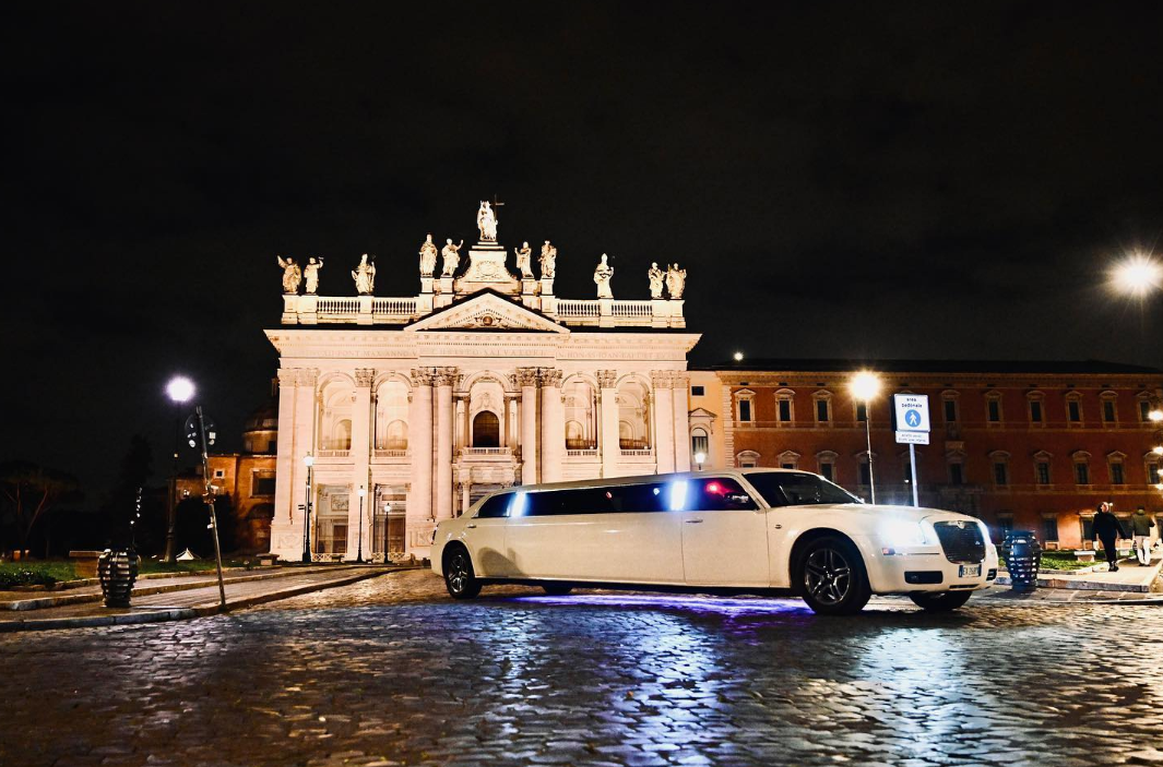 prezzo offerta affitto limousine roma